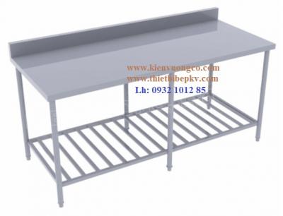 BÀN INOX KỆ THANH CÓ GÁY